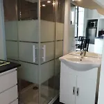 La Tria Castella * سانت-بول-تروا-تشاتو