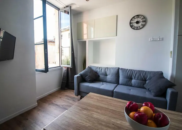 Apartment La Tria Castella *