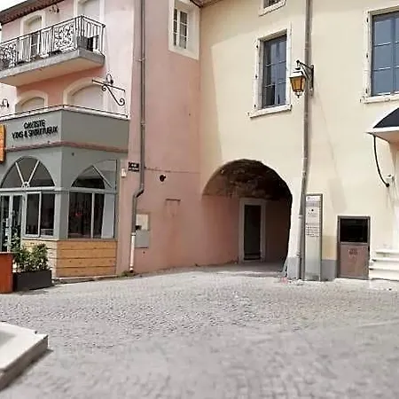 La Tria Castella